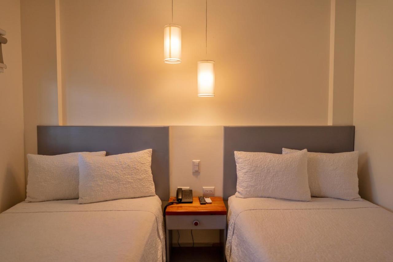 Hotel Casa Turquesa Флорес Екстер'єр фото